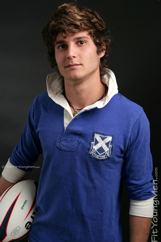 553px x 830px - 19 year old Straight Rugby Player | Men for Men Blog