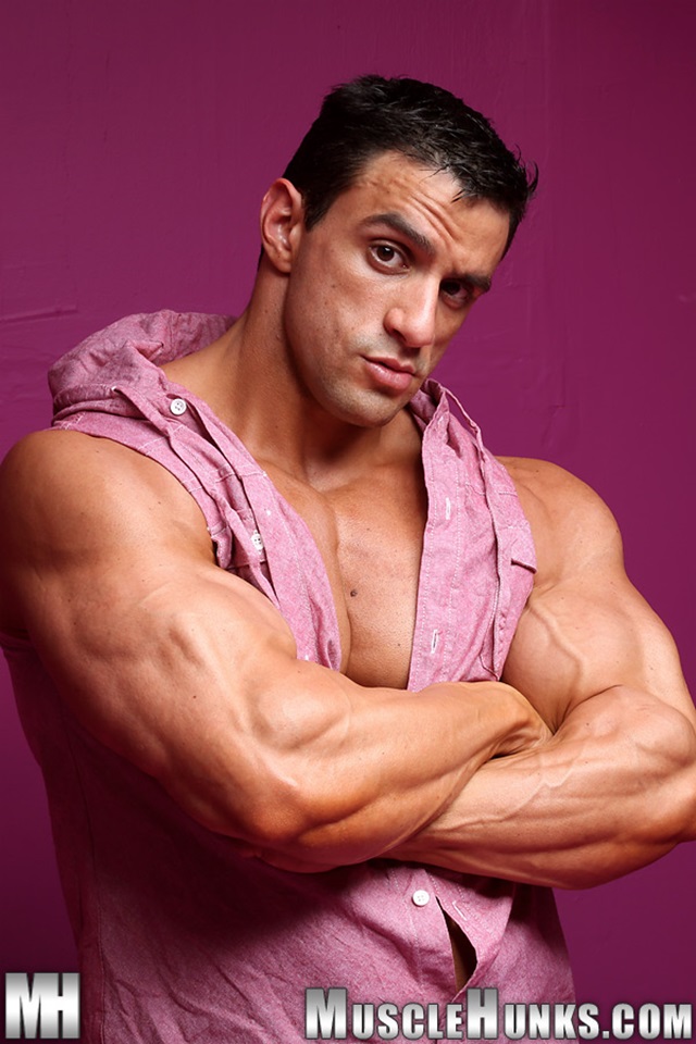 Macho-Nacho-Muscle-Hunks-nude-gay-bodybuilders-porn-muscle-men-muscled-hunks-big-uncut-cocks-nude-bodybuilder-002-gallery-photo