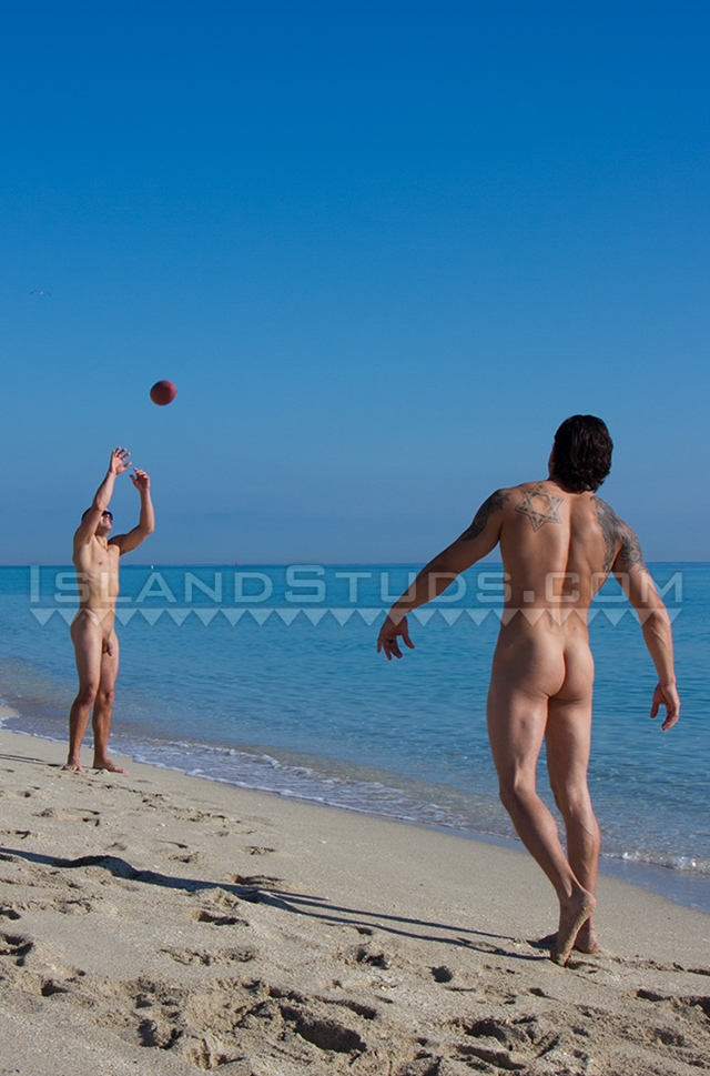 Island-Studs-Austin-Eyal-straight-muscle-jocks-sports-naked-nudist-nude-footballers-balls-soft-cocks-006-male-tube-red-tube-gallery-photo