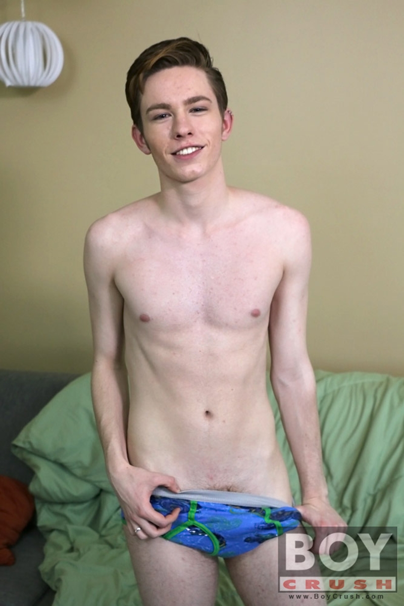 Barely Legal Male Pornstars - 18 year old naked twink Nico Michaelson jerks out his first cumshot solo |  Naked Gay Porn Pics