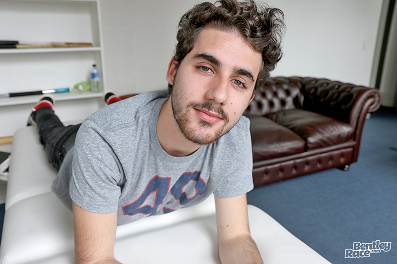 800px x 533px - Very cute 19 year old hairy French student Leo Chevalier ...