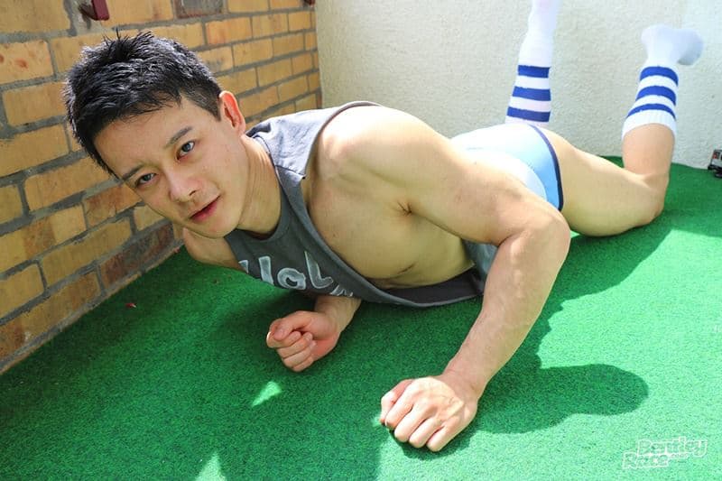 800px x 533px - Hot young Chinese dude Anson Yang strips off his tiny shorts, muscle t-shirt  and white tube sports sock jerking his cock â€“ Naked Gay Porn Pics