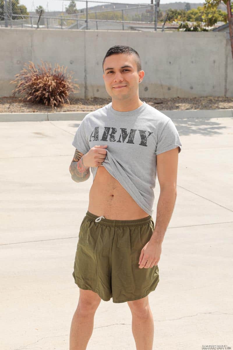 Gay Fuck In Cargo Shorts - Hot army recruits Trent Marx and Augustine Mayor horny gay anal flip flop  ass fucking â€“ Naked Gay Porn Pics