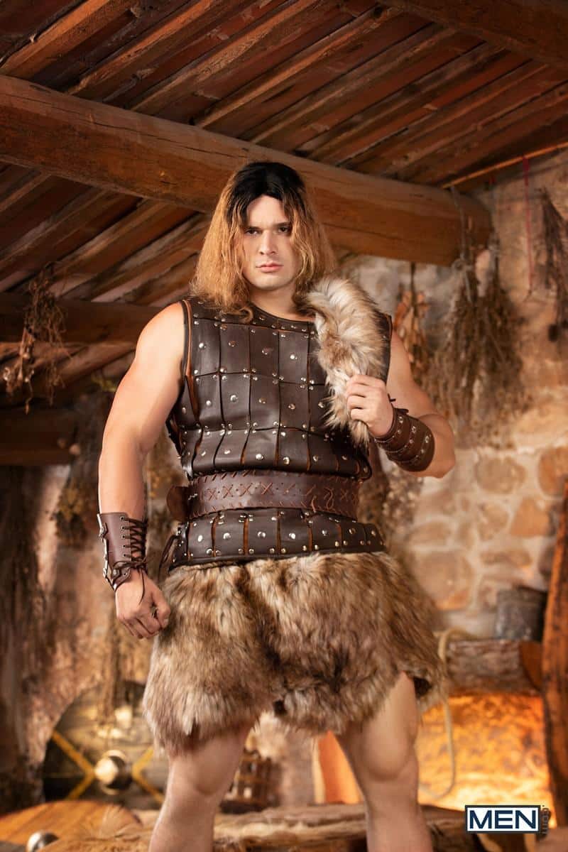 Warriors Gay Porn - Horny Norse warriors Malik Delgaty's huge raw dick bareback fucking sexy  bottom stud Felix Fox â€“ Naked Gay Porn Pics